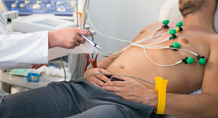 Kiểm tra sức khỏe tim mạch bằng thăm dò đo điện tim ECG