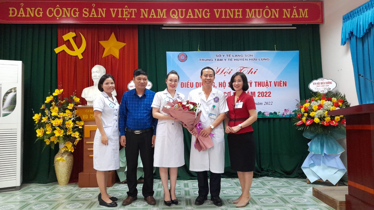 Trung tâm Y tế Hữu Lũng tổ chức Hội thi chào mừng ngày Điều dưỡng Việt Nam 26/10/2022